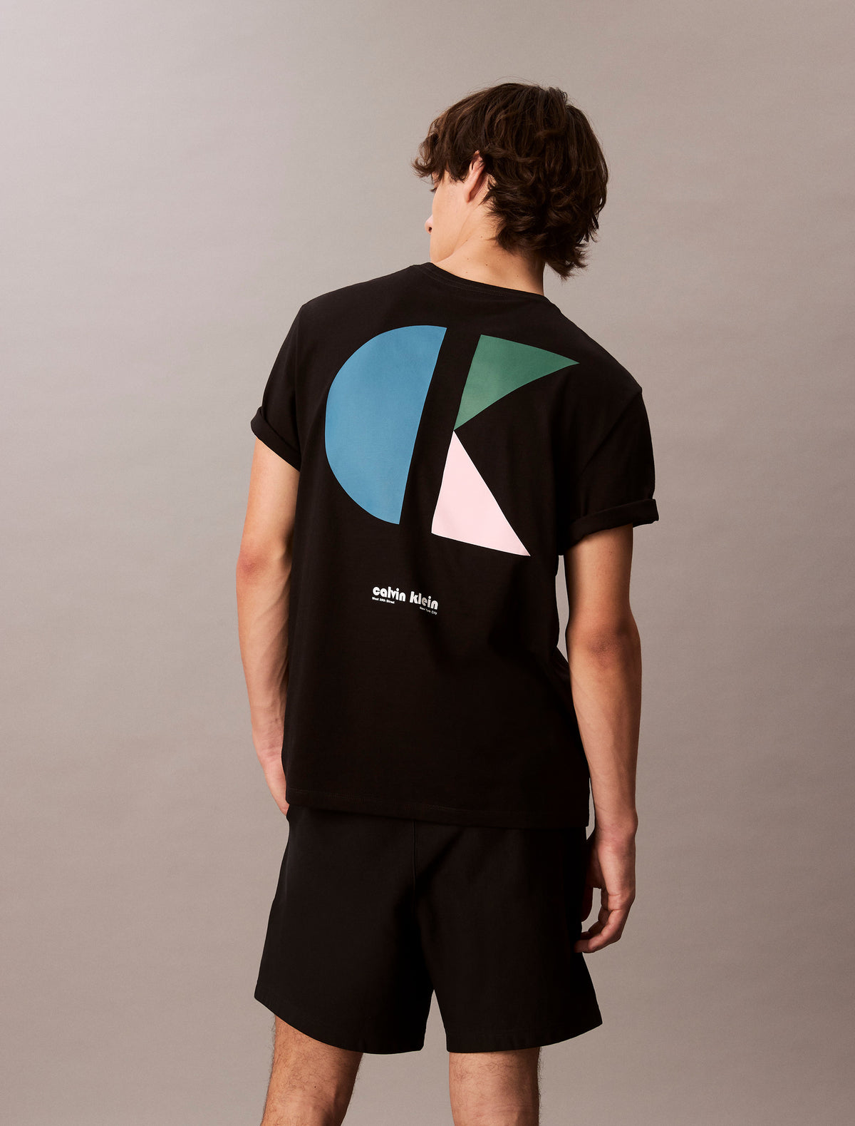 Calvin Klein Kaos Logo Seri Huruf, Unisex '"COD '" K213